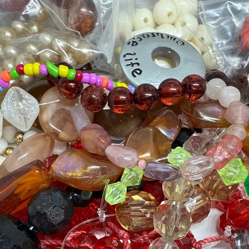 Assorted Beads Craft Kit Bundle - Picture 10 of 16